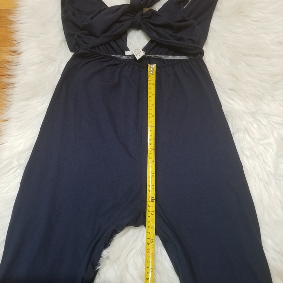 CAPELLA New!! Dark Blue Sleeveless Stretch Jumpsuit Size L, Cut in the front. - Picture 12 of 14